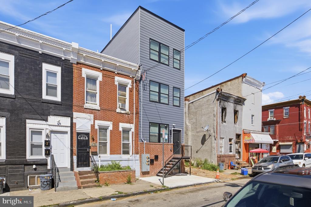 2554 N 12TH STREET Unit: 2