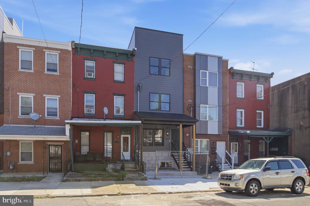 669 N 39TH STREET Unit: 1