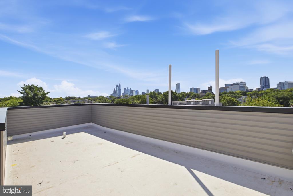 669 N 39TH STREET Unit: 3