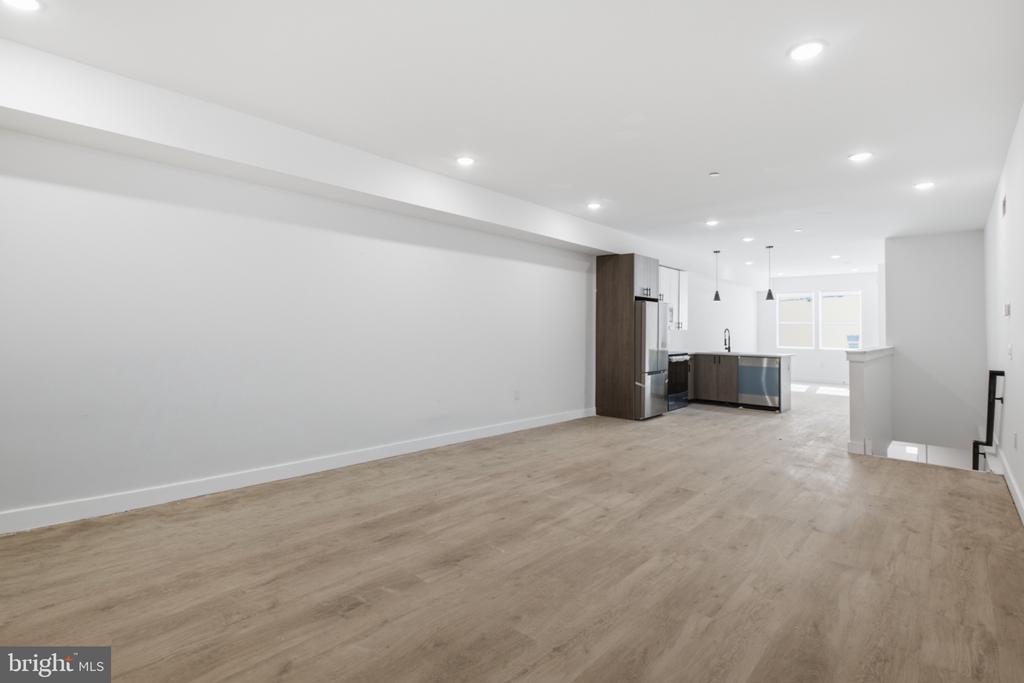 2330 N 16TH STREET Unit: 1