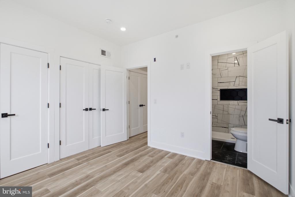 349 N 62ND STREET Unit: 3