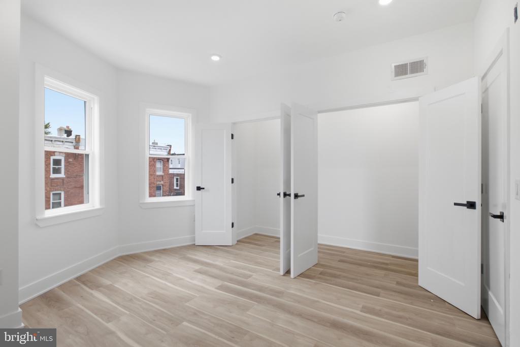 349 N 62ND STREET Unit: 3