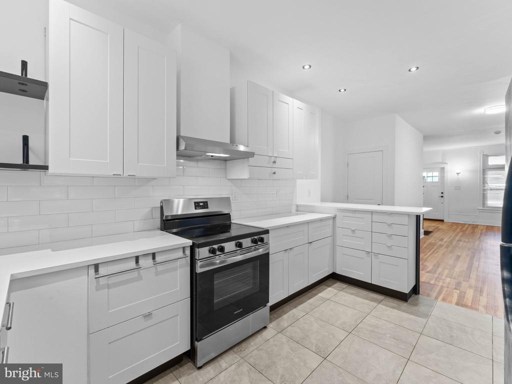 1618 S 54TH STREET