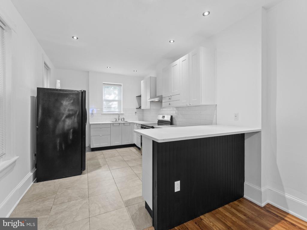 1618 S 54TH STREET