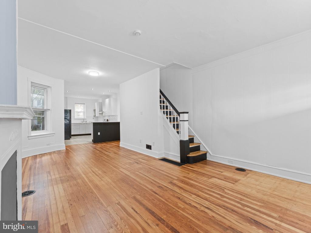 1618 S 54TH STREET
