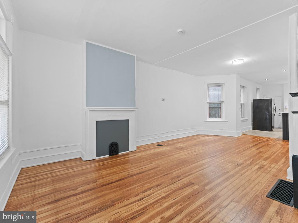 1618 S 54TH STREET
