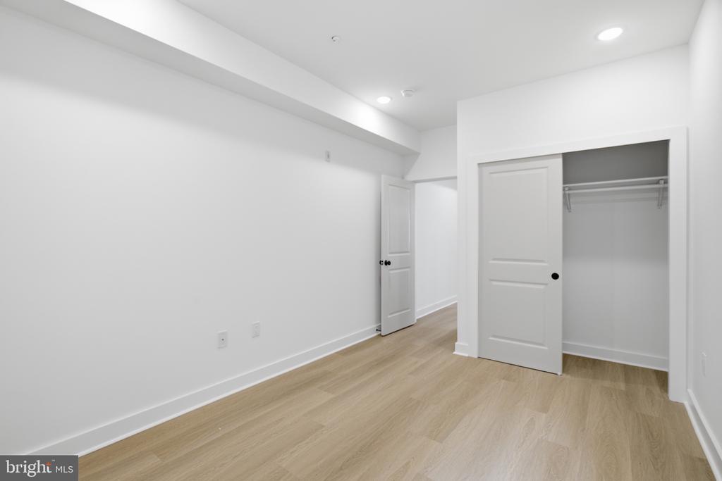 2253 N 12TH STREET Unit: 1