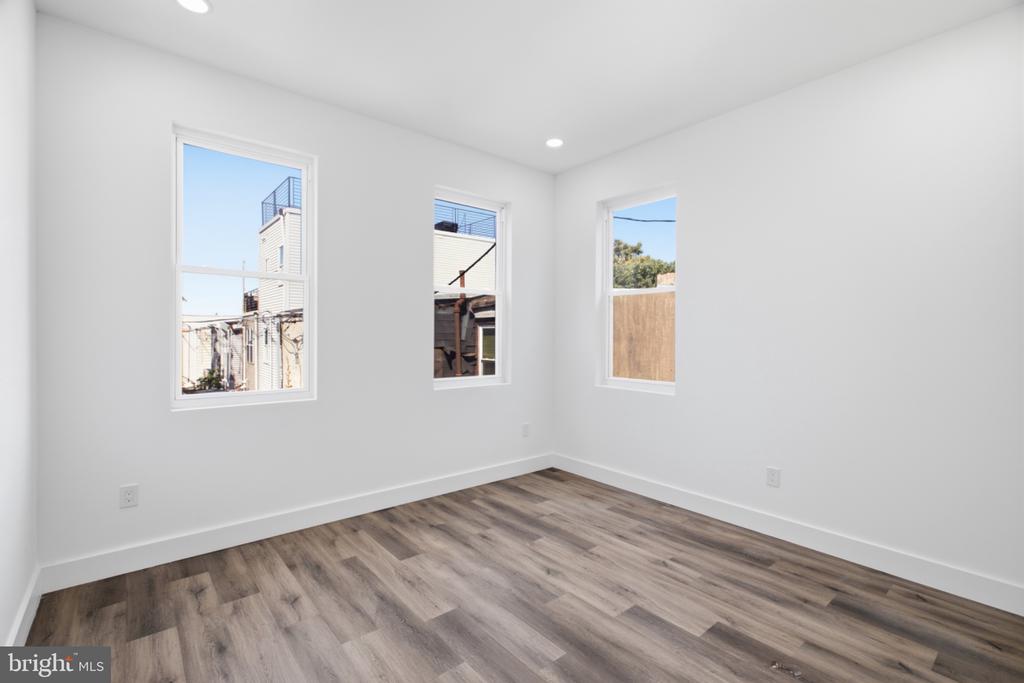 1520 S 22ND STREET Unit: 2
