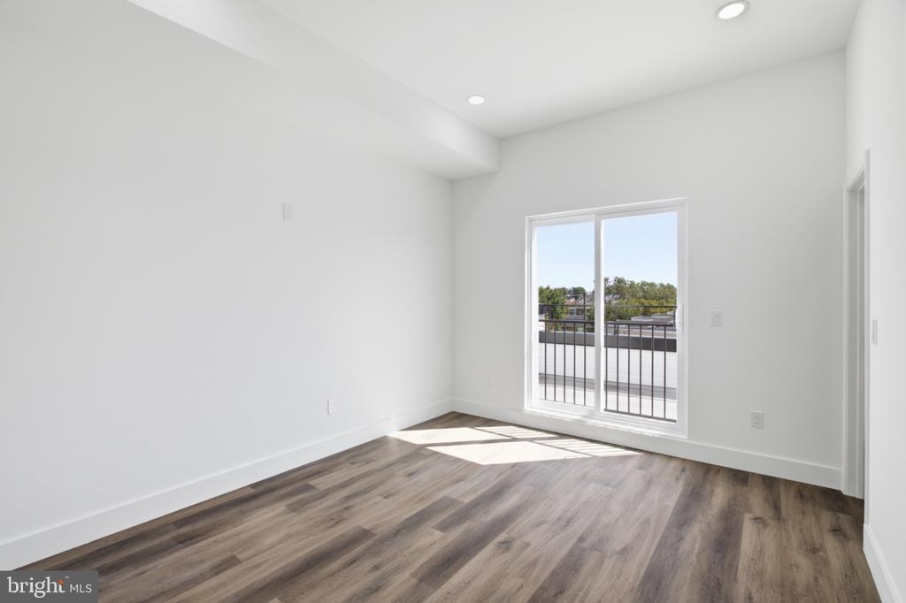 1520 S 22ND STREET Unit: 2
