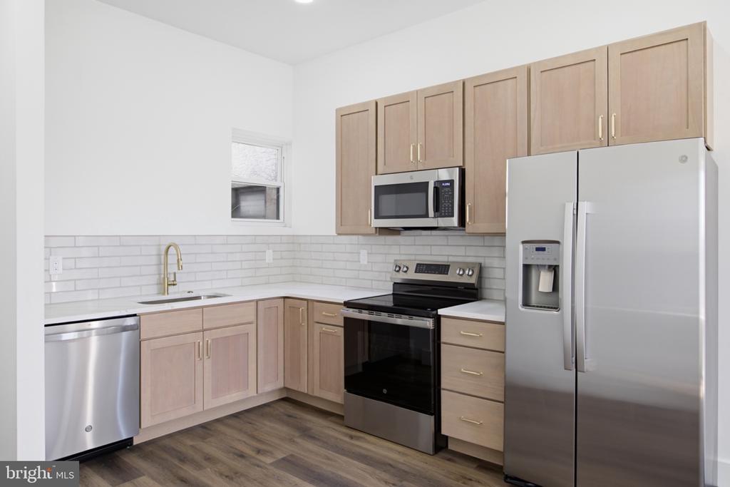 1520 S 22ND STREET Unit: 2