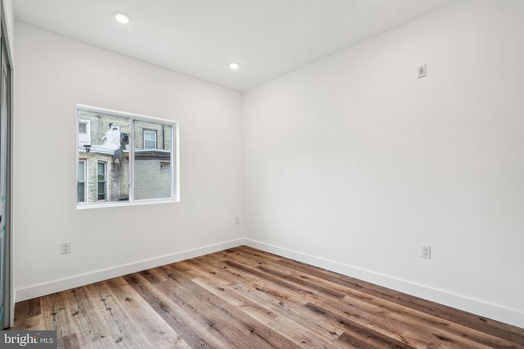 2632 N 11TH STREET Unit: 2