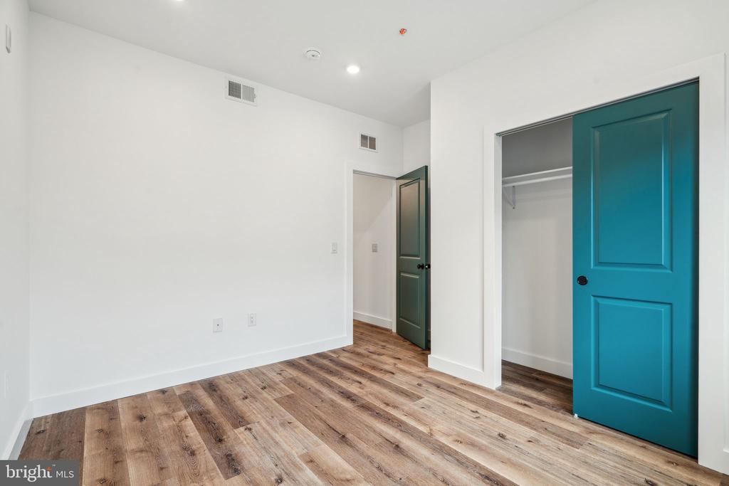 2632 N 11TH STREET Unit: 2