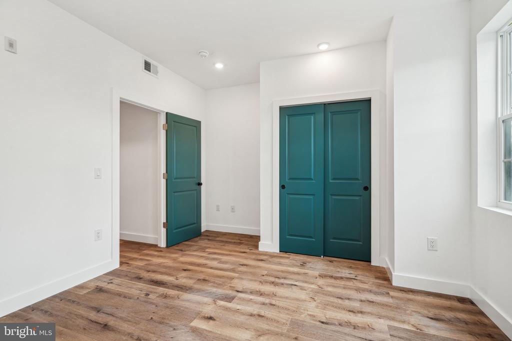 2632 N 11TH STREET Unit: 2