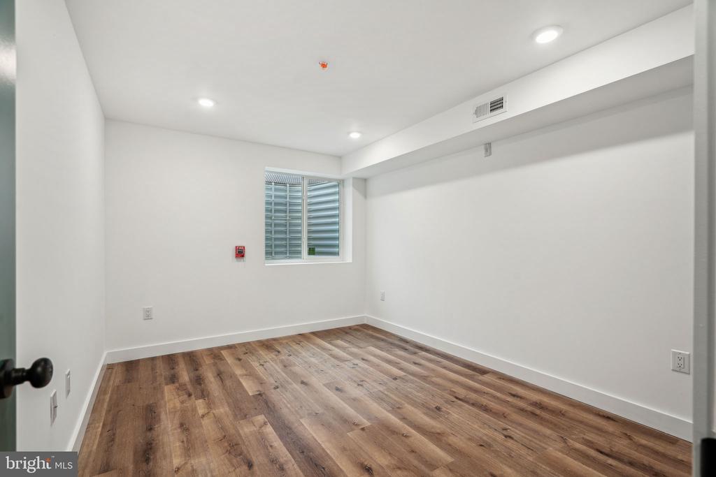 2632 N 11TH STREET Unit: 2