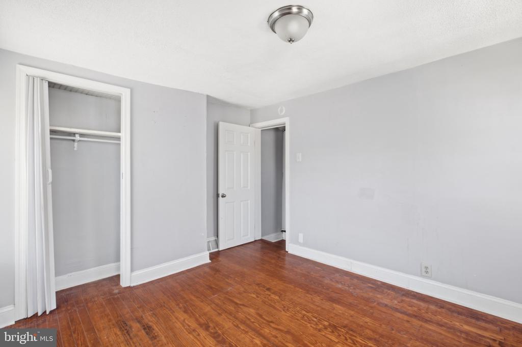 1821 MEMPHIS STREET Unit: 2
