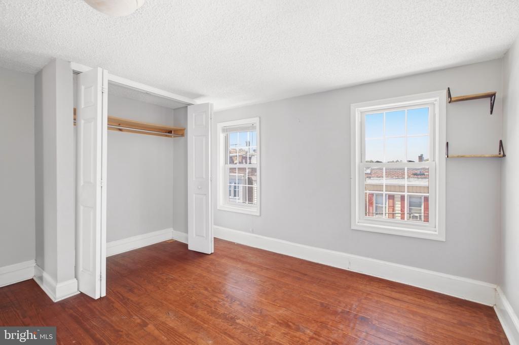 1821 MEMPHIS STREET Unit: 2