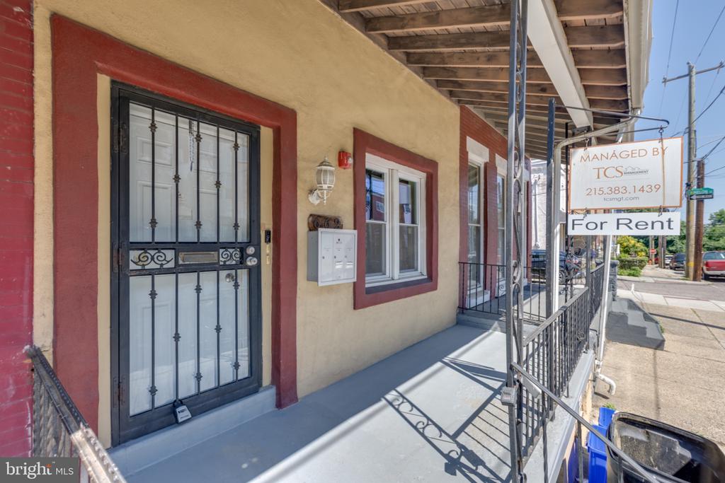662 N 33RD STREET Unit: #1