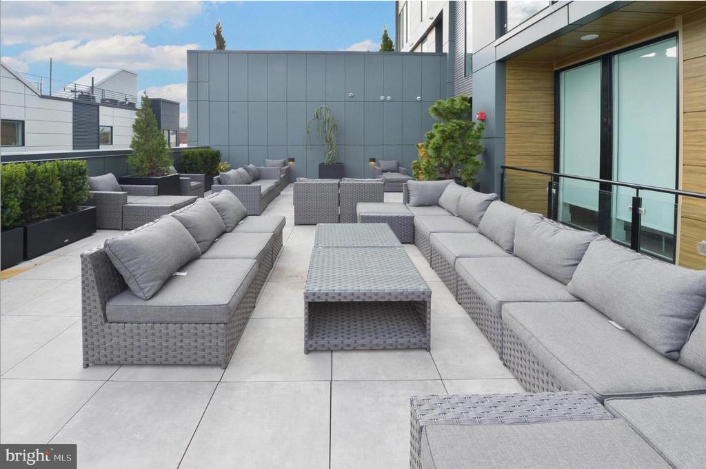 1203 GERMANTOWN AVENUE Unit: 419