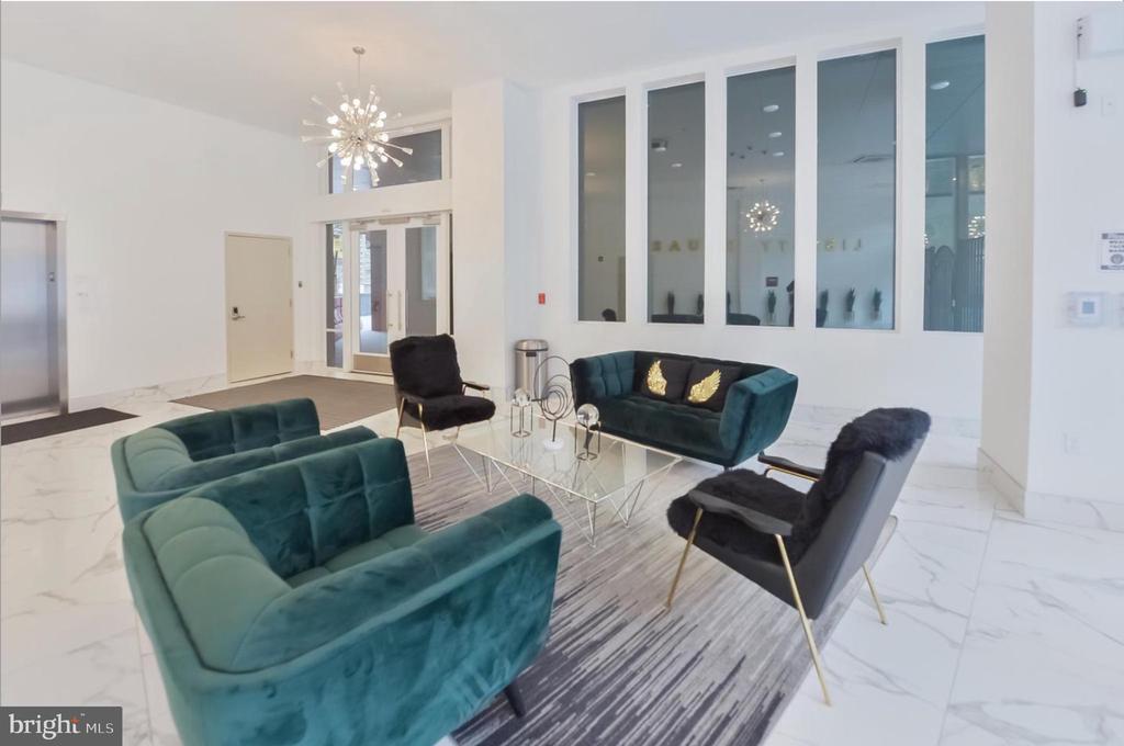1203 GERMANTOWN AVENUE Unit: 419