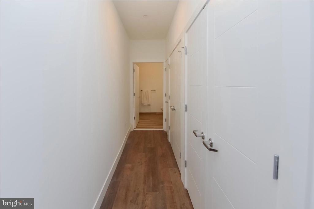 1203 GERMANTOWN AVENUE Unit: 419