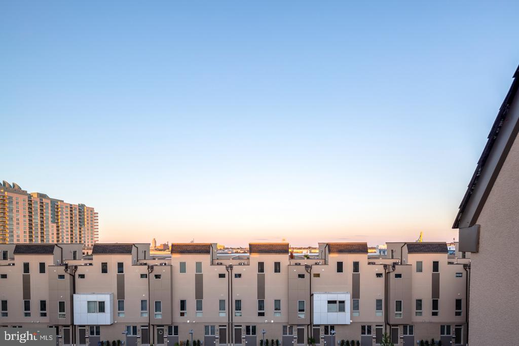 740 S CHRIS COLUMBUS BOULEVARD Unit: 70