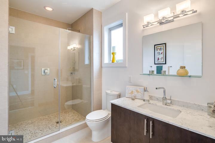 826 N 3RD STREET Unit: 4
