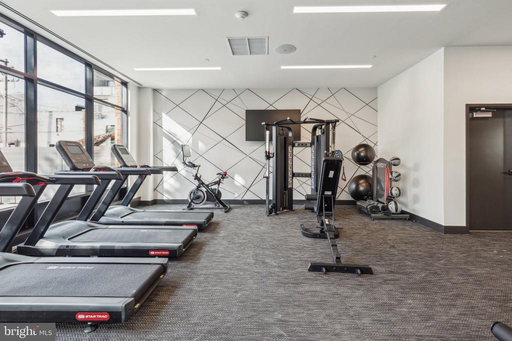 1122 FRANKFORD AVENUE Unit: 202