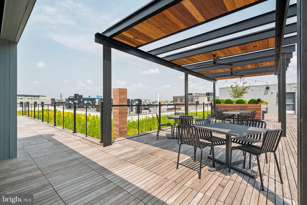1122 FRANKFORD AVENUE Unit: 501