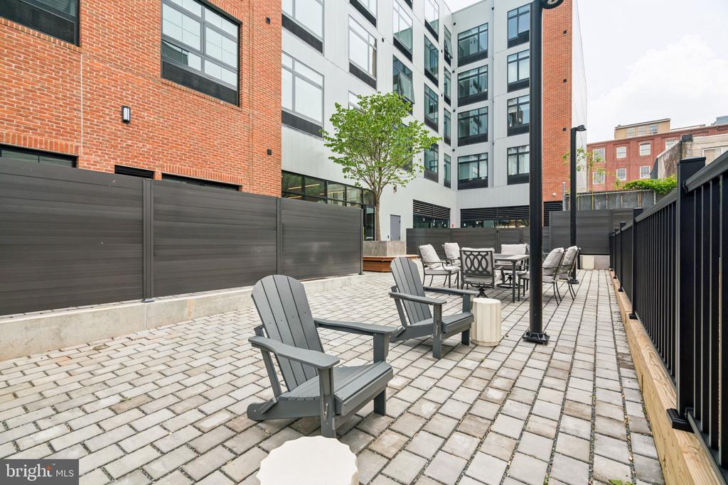 1122 FRANKFORD AVENUE Unit: 219