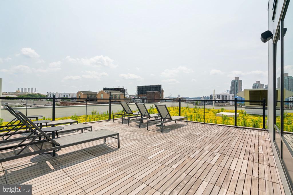 1122 FRANKFORD AVENUE Unit: 219