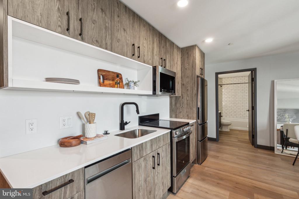 1122 FRANKFORD AVENUE Unit: 219