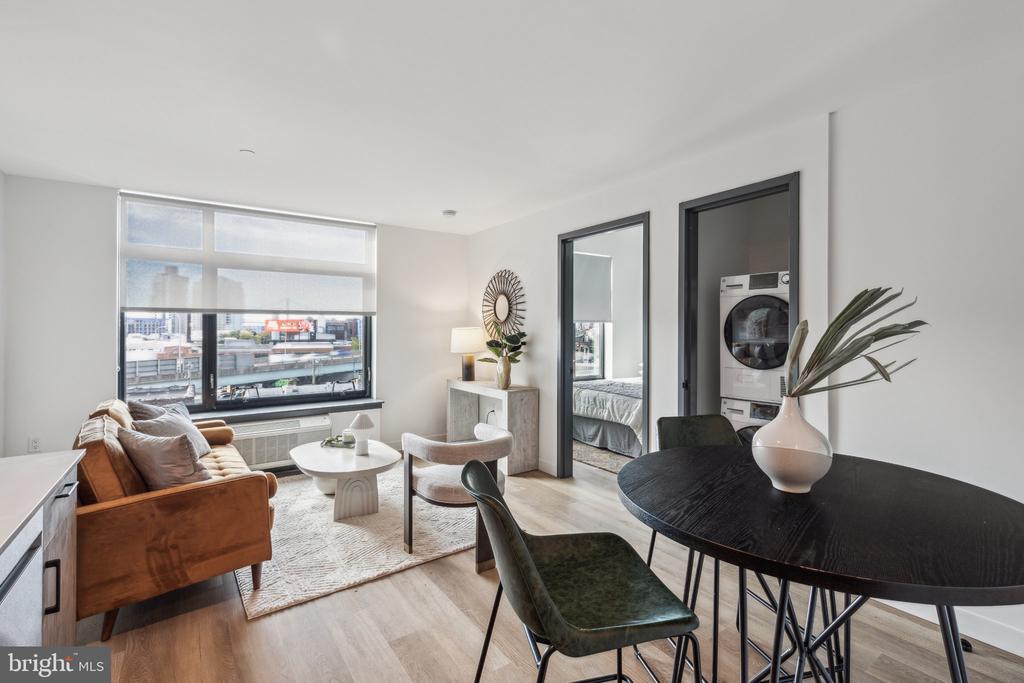 1122 FRANKFORD AVENUE Unit: 219