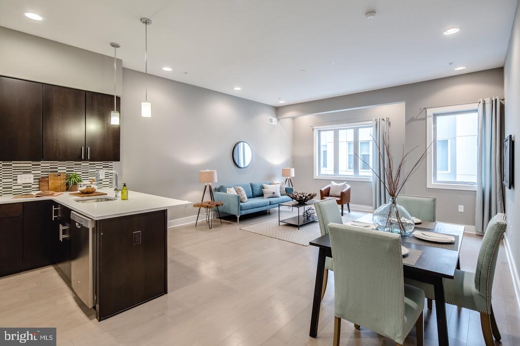 826 N 3RD STREET Unit: 2