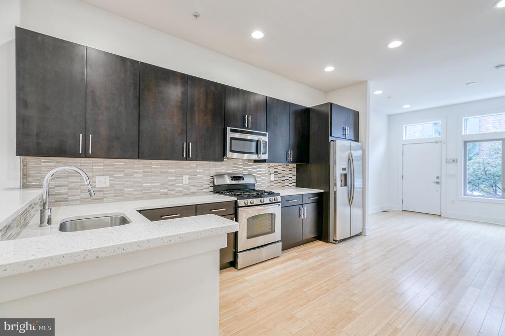 919 N 5TH STREET Unit: 7