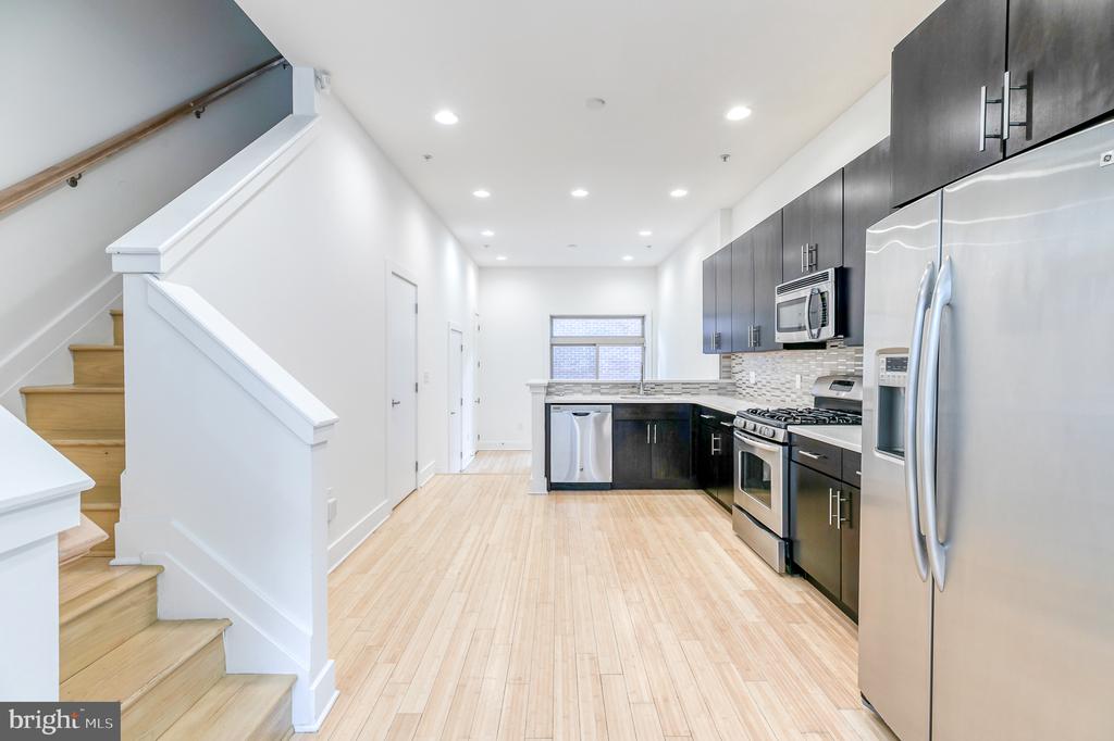 919 N 5TH STREET Unit: 7
