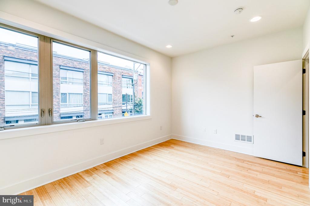 919 N 5TH STREET Unit: 7