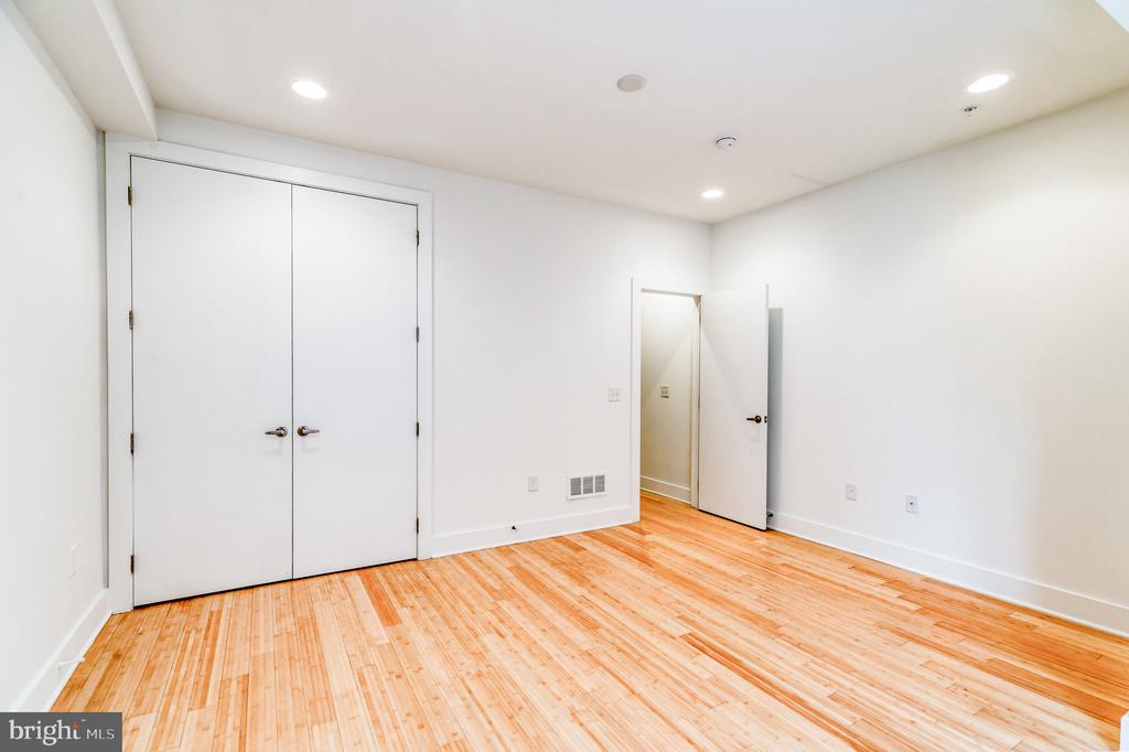 919 N 5TH STREET Unit: 7