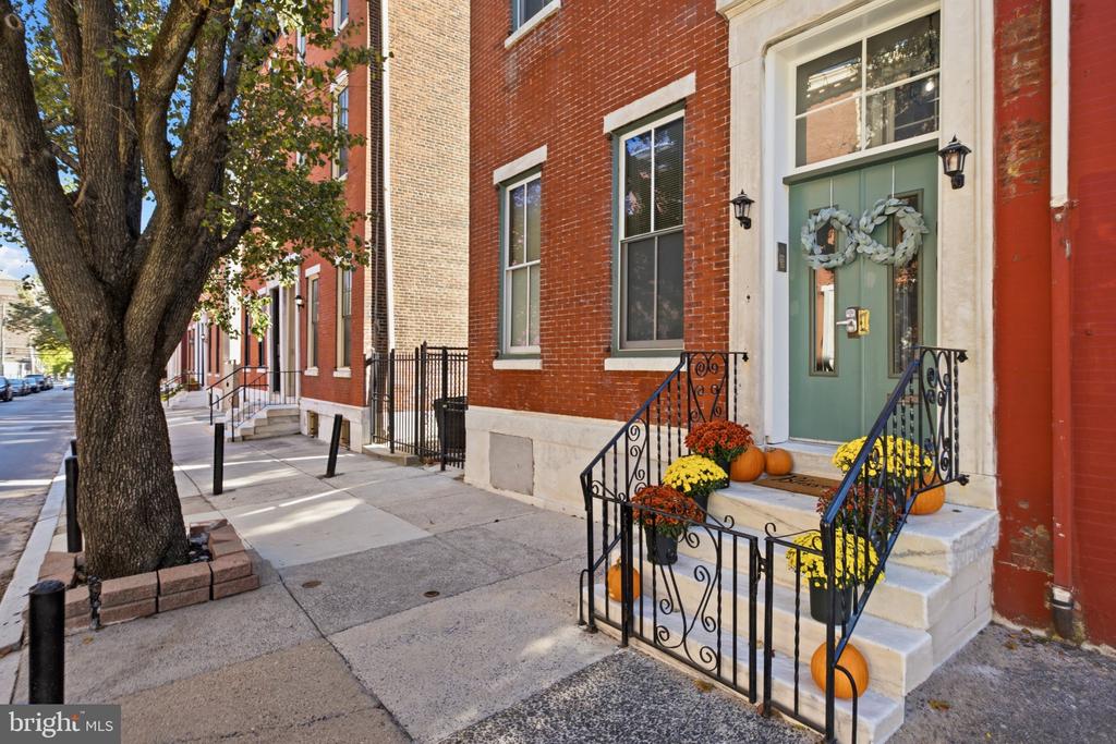1632 MOUNT VERNON STREET Unit: PH