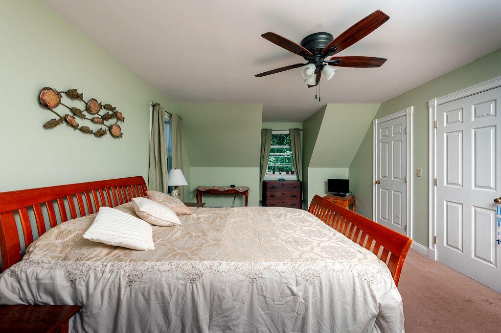 38 Pine Mountain Road