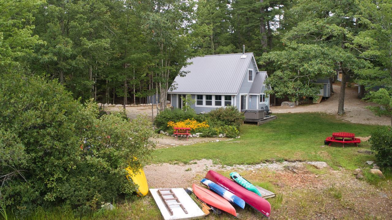 1 Lakeside Way