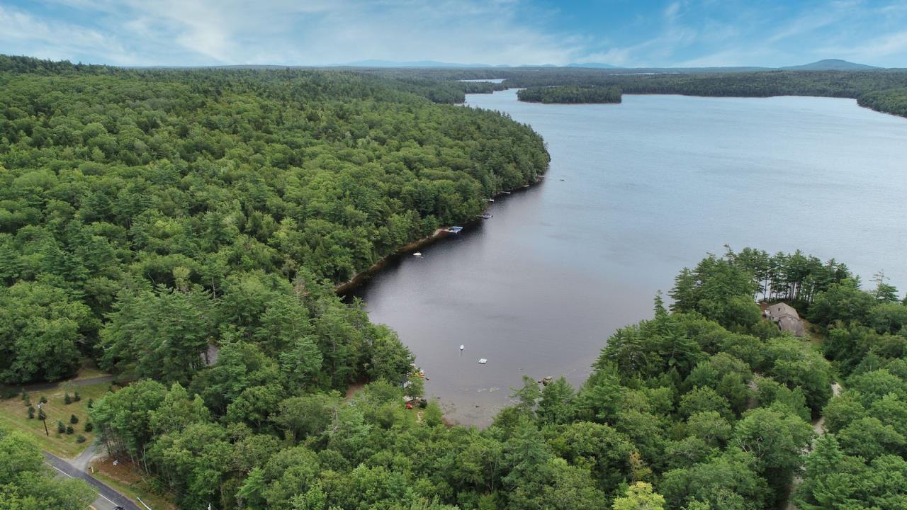 1 Lakeside Way