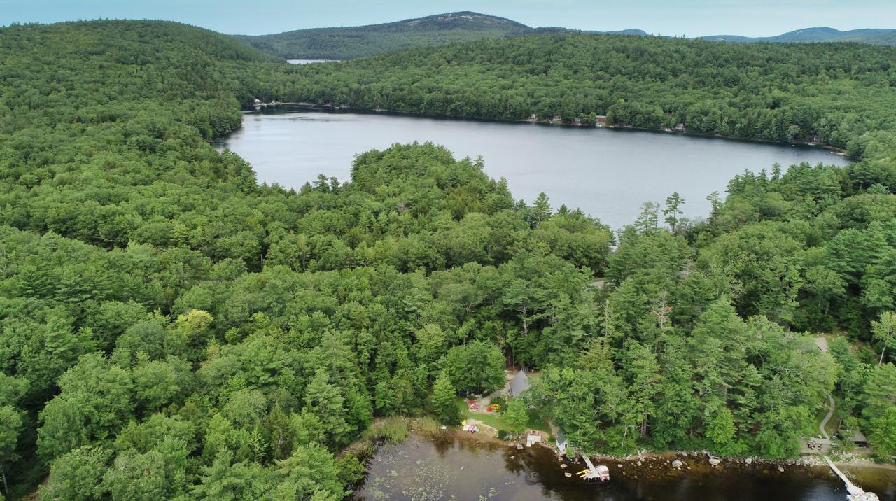 1 Lakeside Way