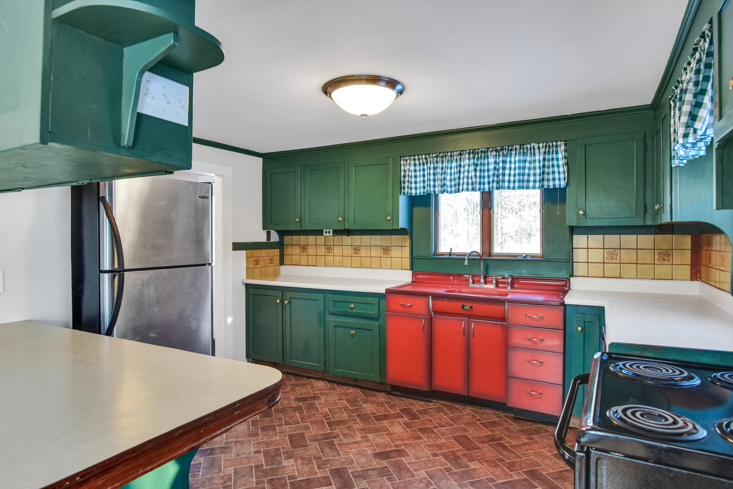 496 Wottons Mill Road