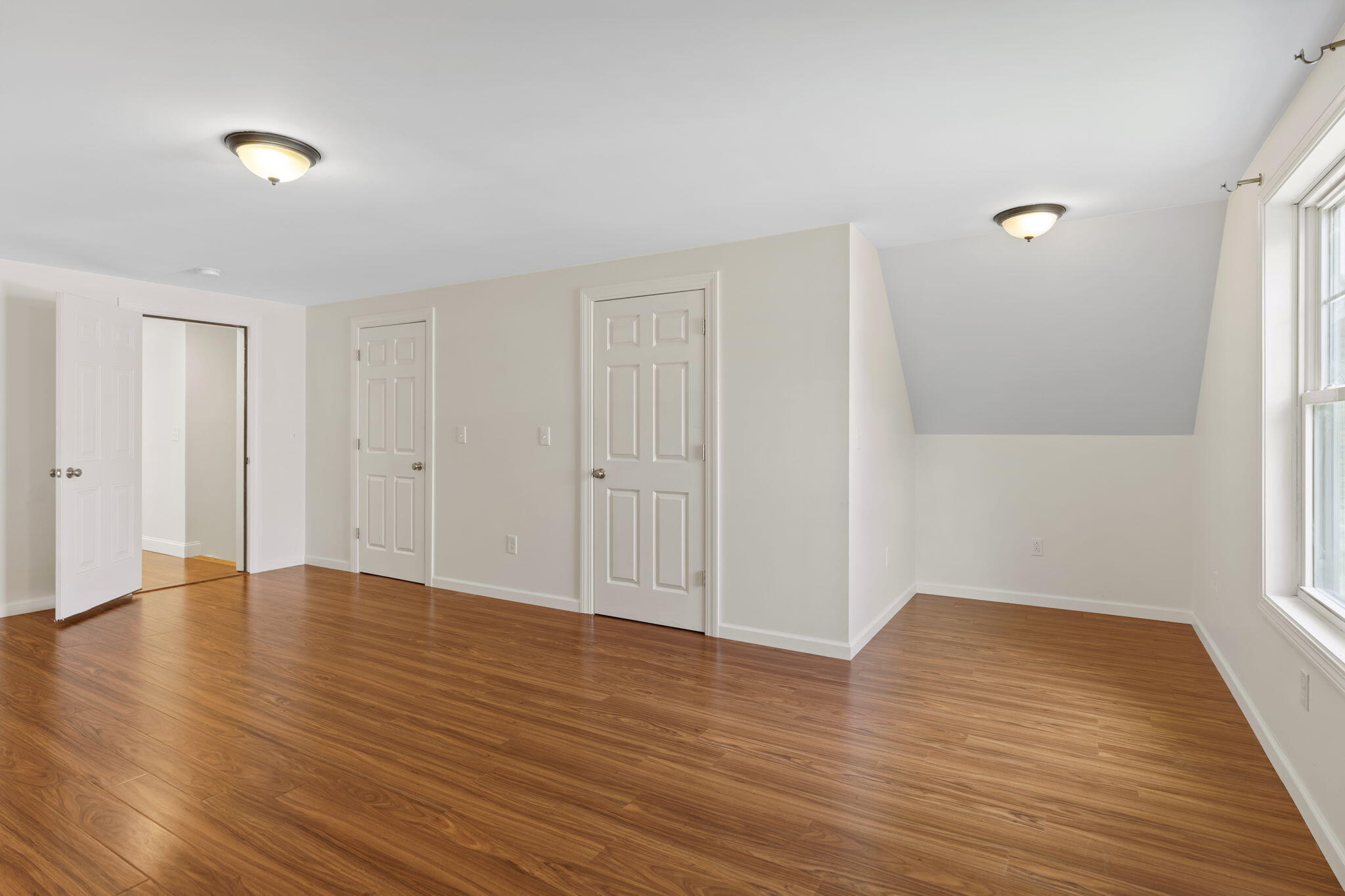 8 Parker Ridge Road