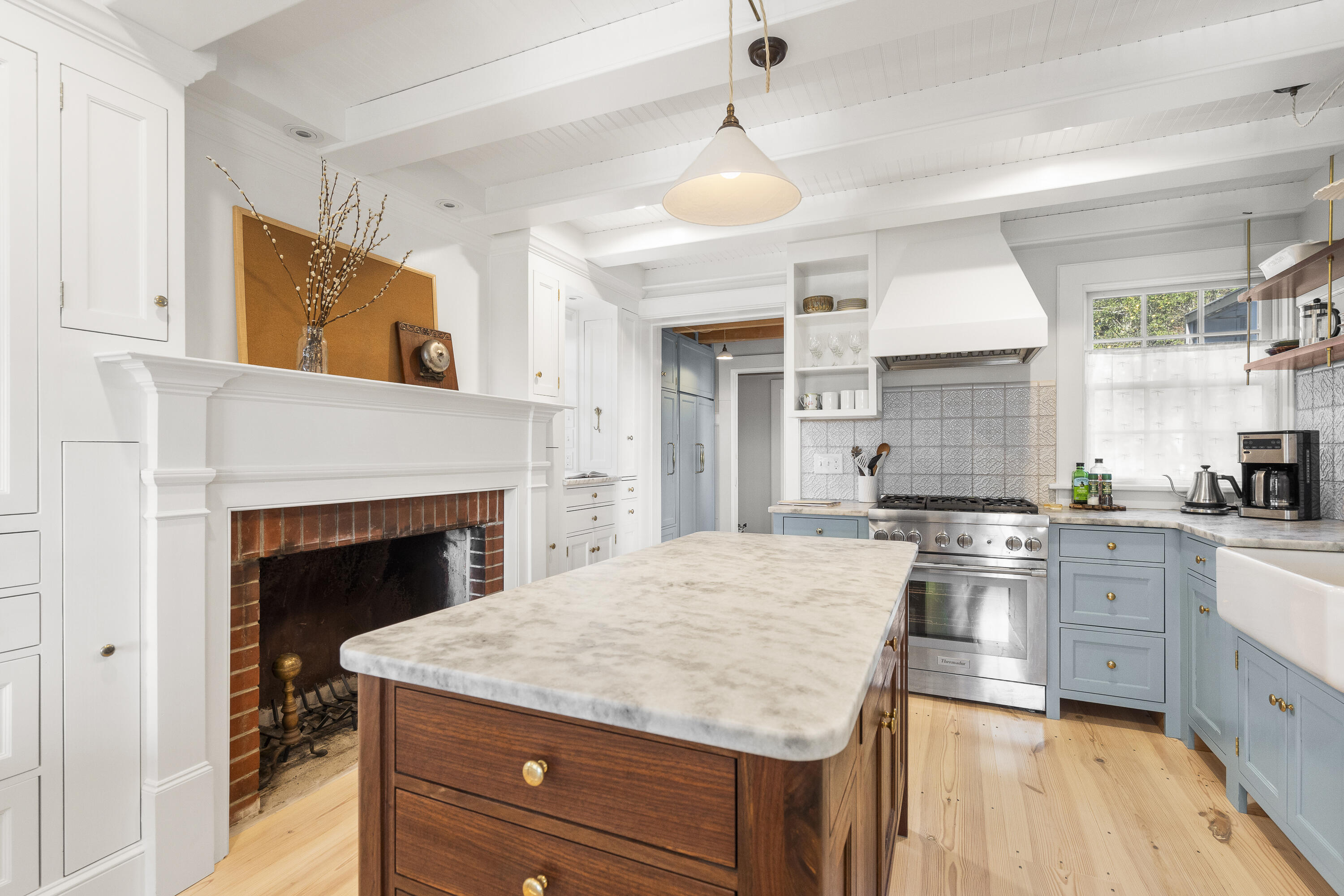 50 Landing Road