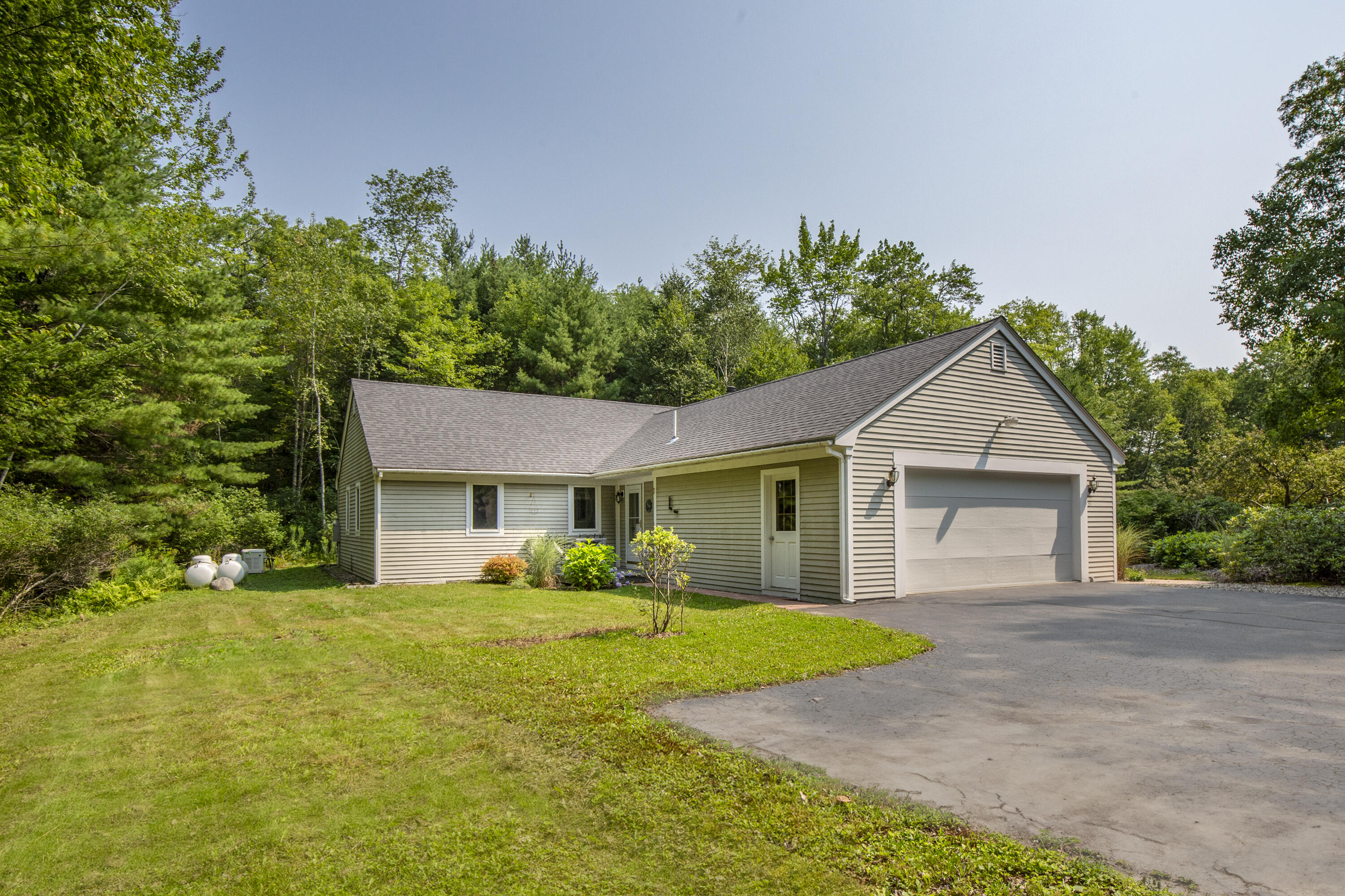31 Deer Trail Drive