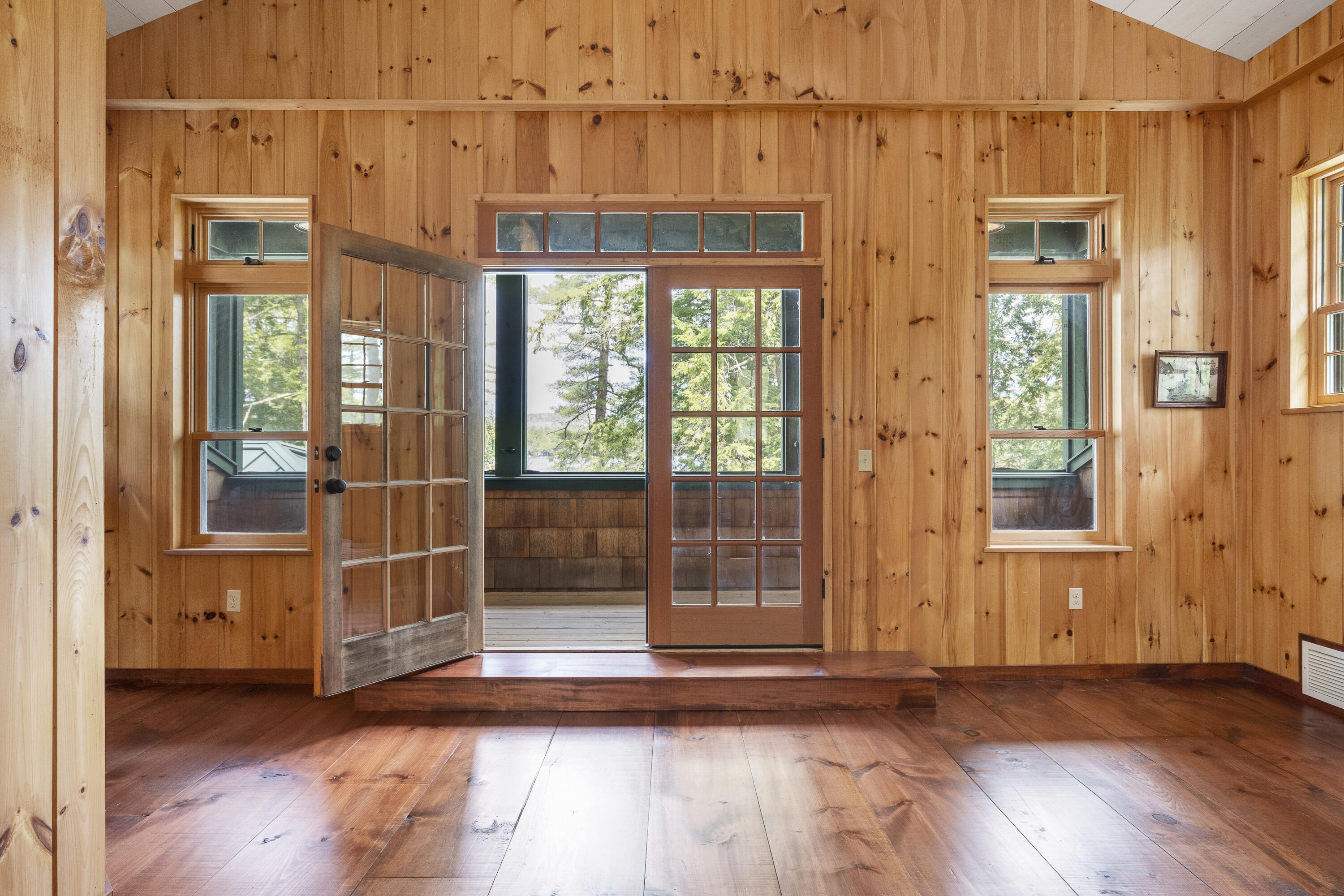 389 Castle Island Road