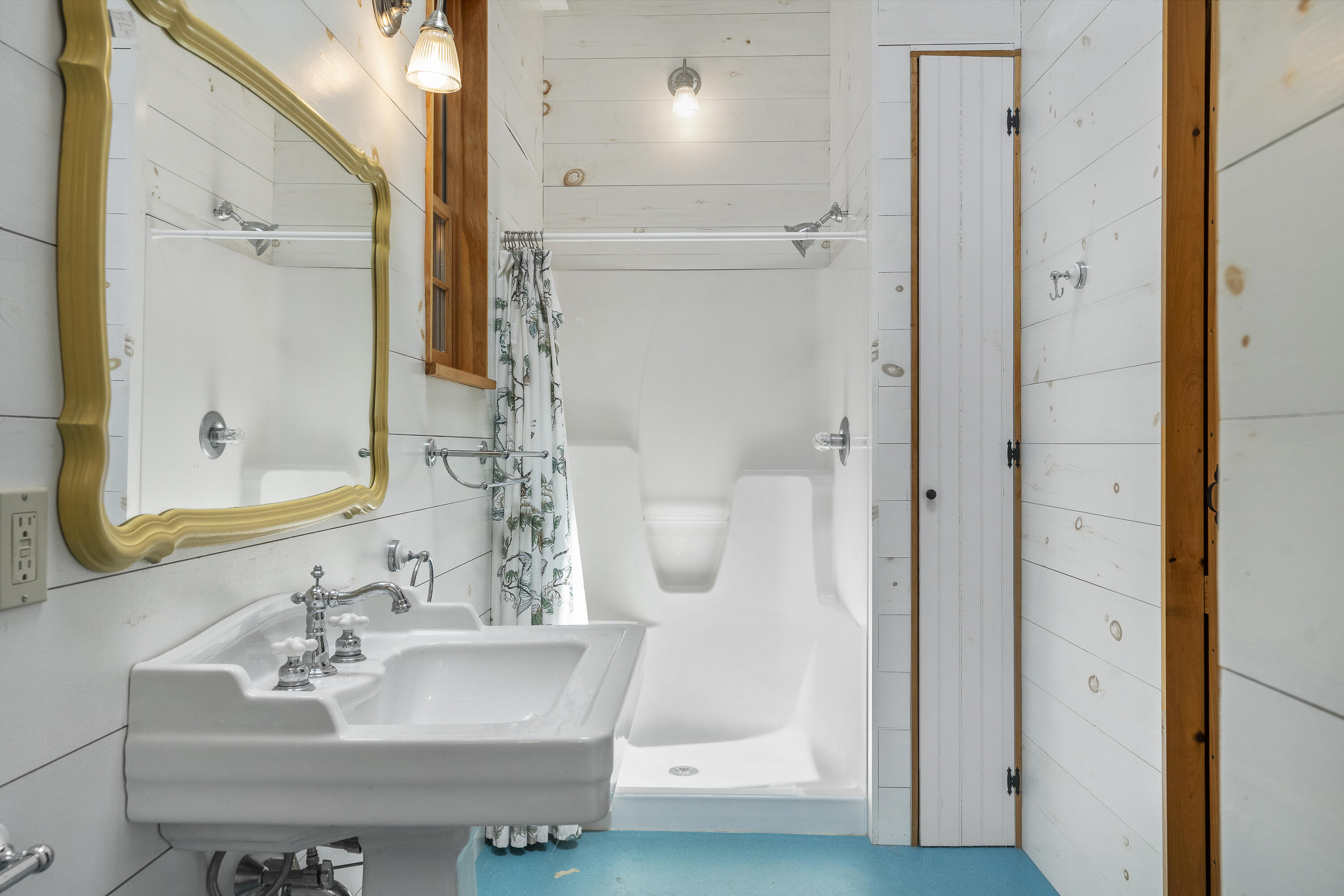 389 Castle Island Road