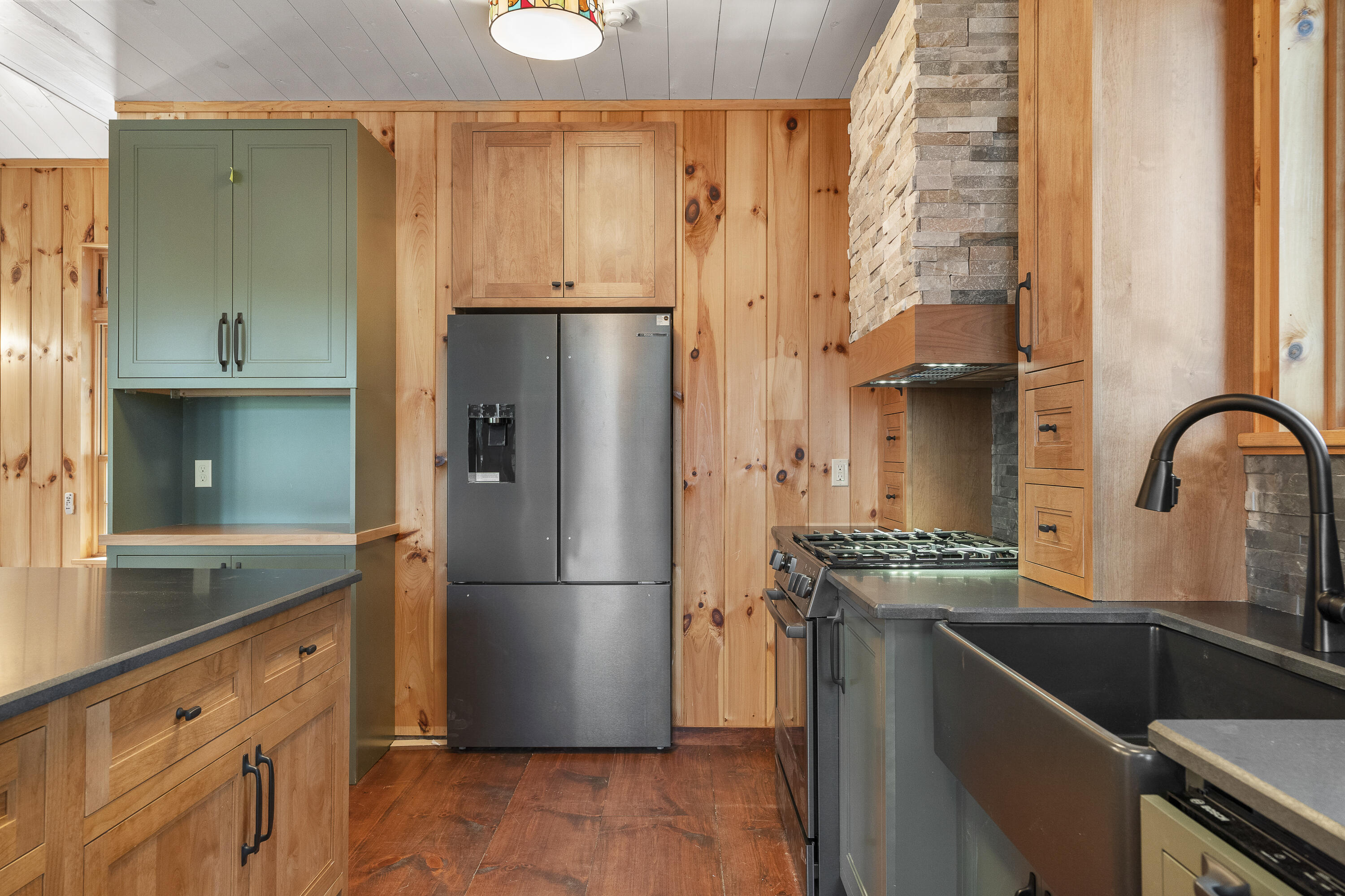 389 Castle Island Road