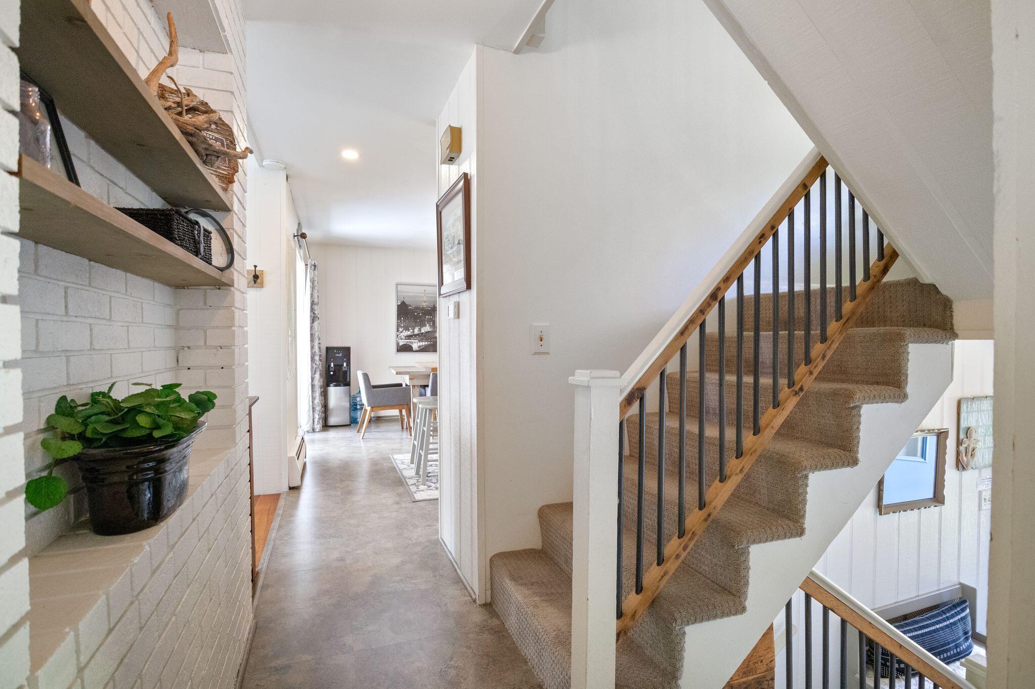 37 Webb Field Road
